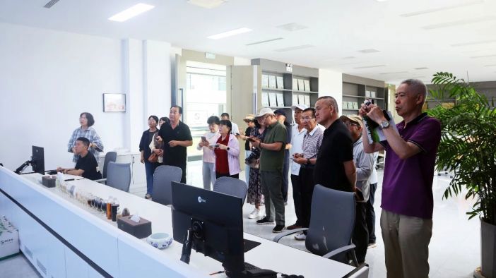 达拉特旗政协文化文史委员会调研团莅临两宜生物集团 考察无害化处理创新实践